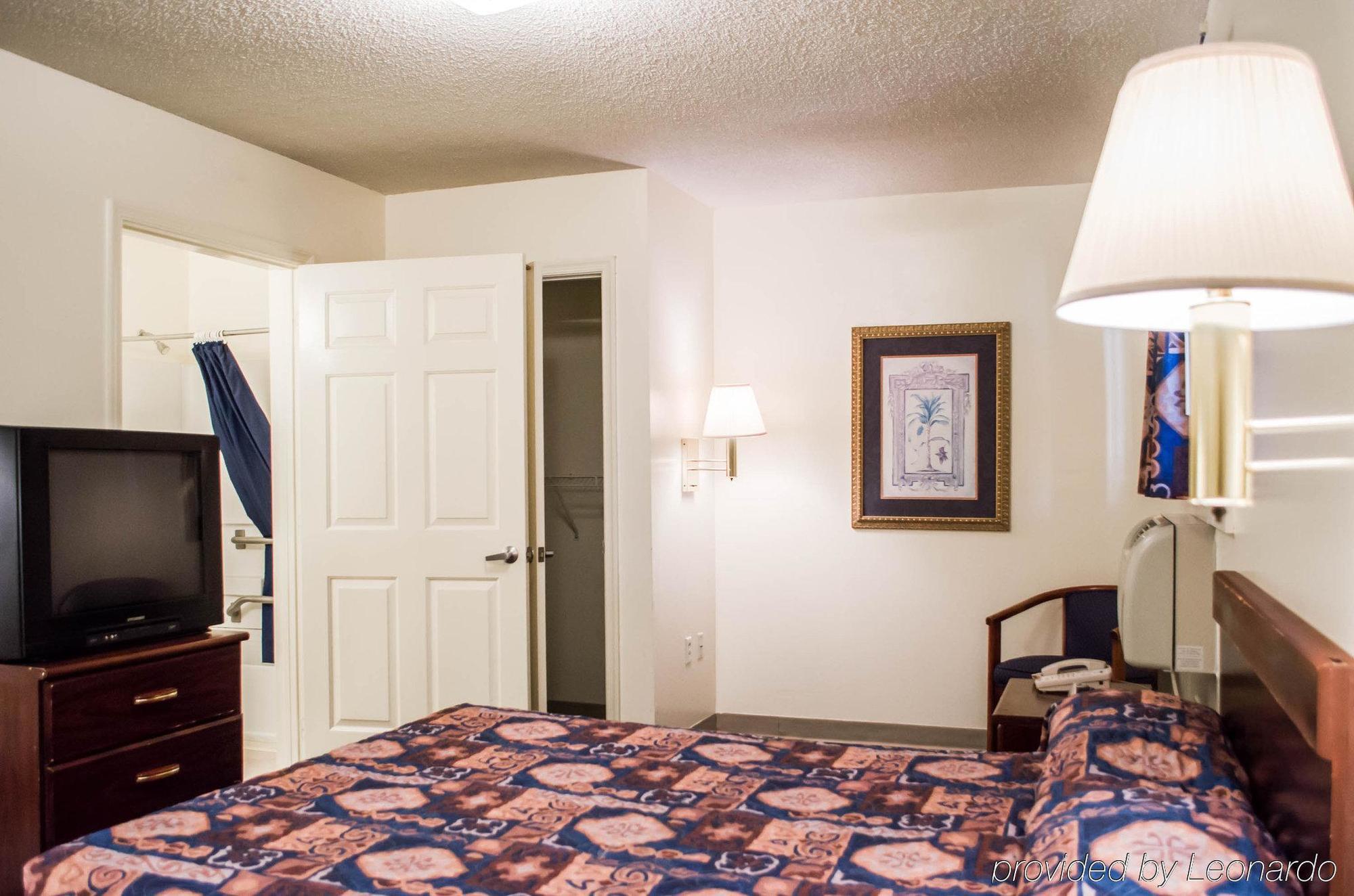 Tampa Bay Extended Stay Hotel Largo Exterior foto