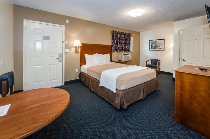 Tampa Bay Extended Stay Hotel Largo Exterior foto